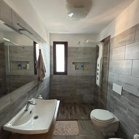 Brezza Del Mare House Apartment La Caletta